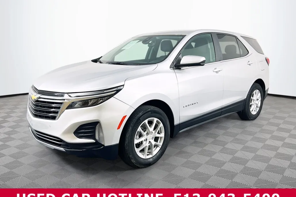 2022 Chevrolet Equinox LT photo 1