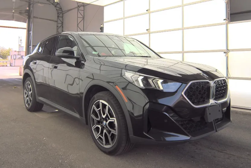 2025 Bmw X2 xDrive28i photo 1