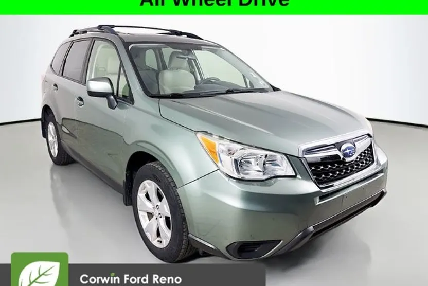 2015 Subaru Forester 2.5i Premium photo 1