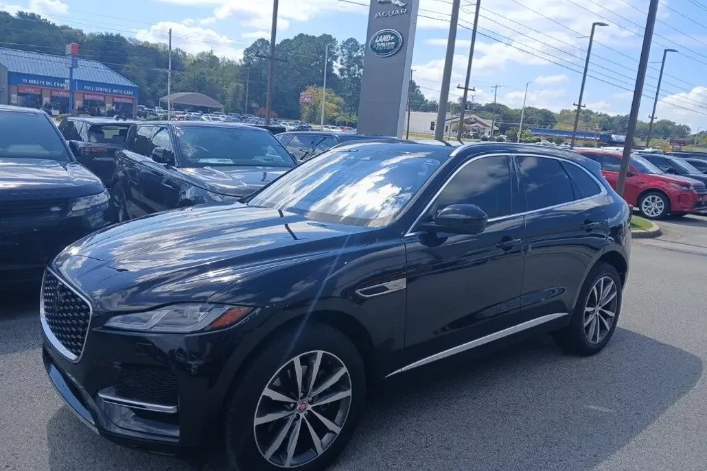 2021 Jaguar F-PACE P250 S photo 1