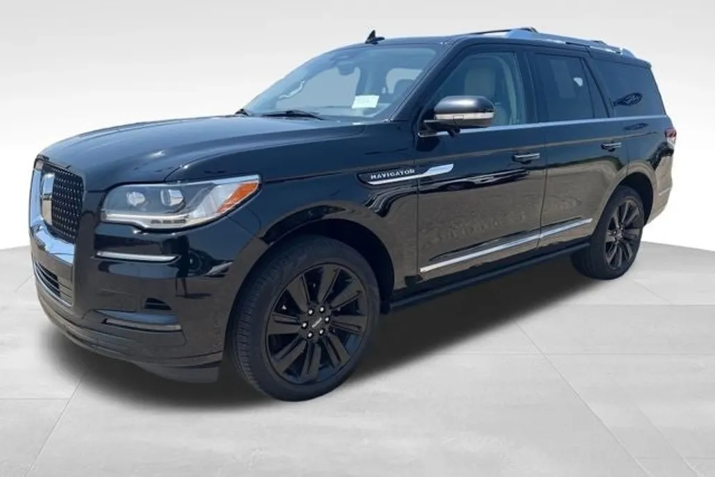 2024 Lincoln Navigator Reserve photo 1