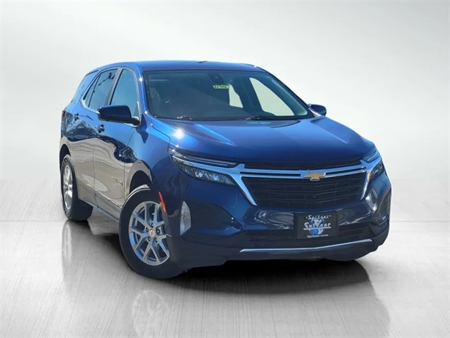 2022 Chevrolet Equinox LT photo 1