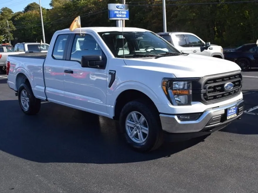 2023 Ford F-150 XL photo 1