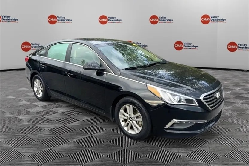 2015 Hyundai Sonata SE photo 1