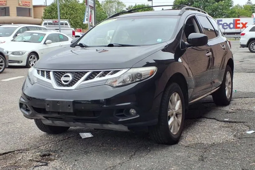 2014 Nissan Murano SV photo 1