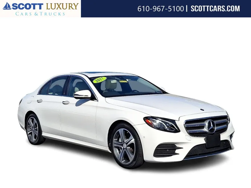 2017 Mercedes Benz E 300 4MATIC Sedan photo 1