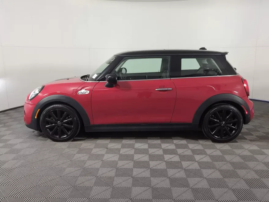 2020 Mini Cooper 2 Door Hardtop S photo 1