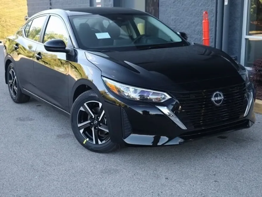 2025 Nissan Sentra SV photo 1