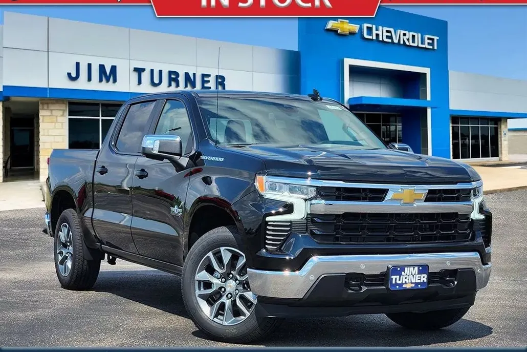 2026 Chevrolet Silverado 1500 LT photo 1