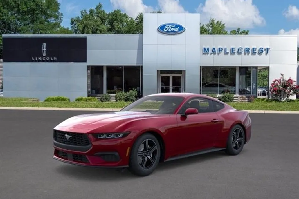 2025 Ford Mustang EcoBoost photo 1