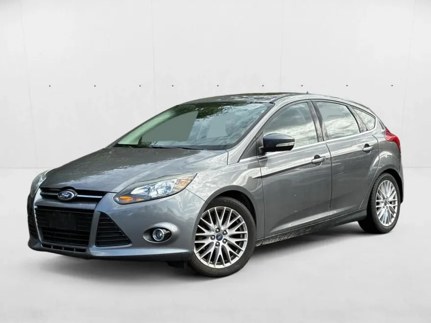 2014 Ford Focus Titanium photo 1