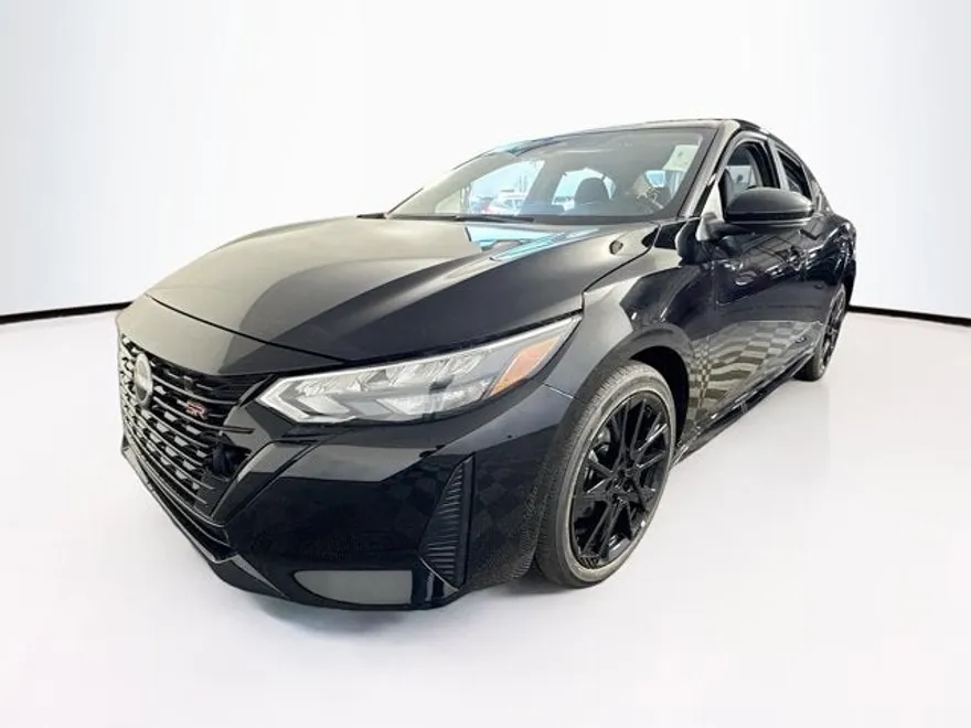 2025 Nissan Sentra SR photo 1