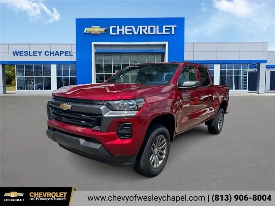 2026 Chevrolet Colorado LT photo 1