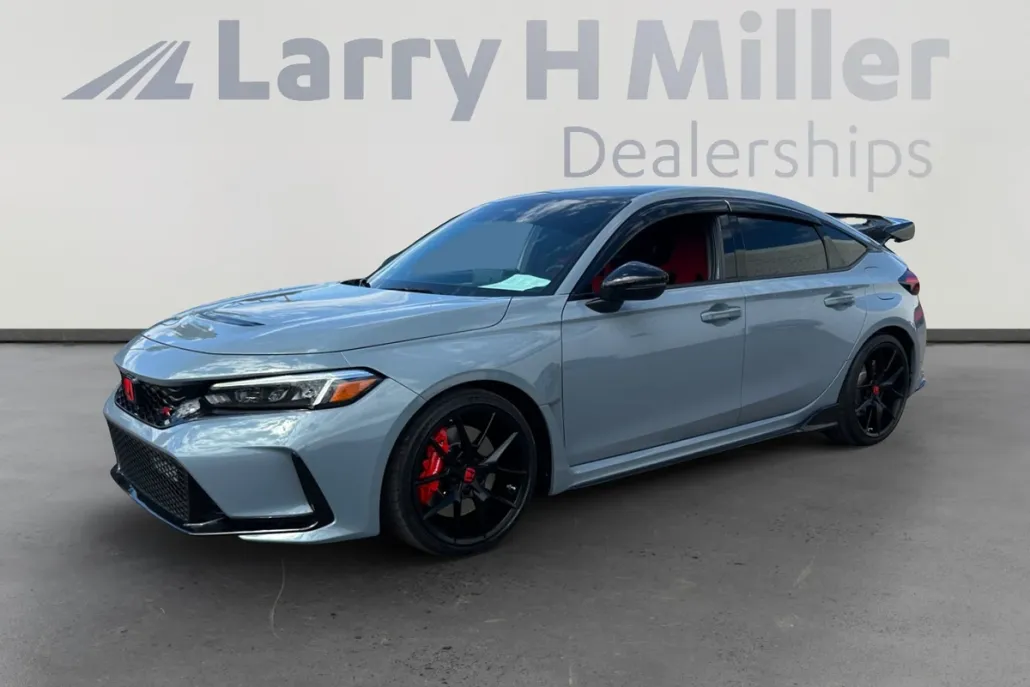 2024 Honda Civic Type R photo 1