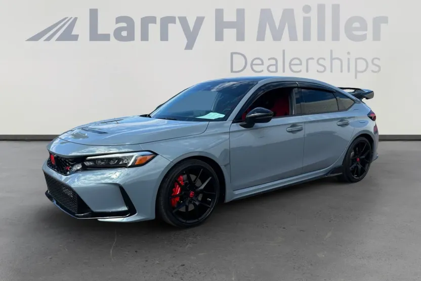 2024 Honda Civic Type R photo 1