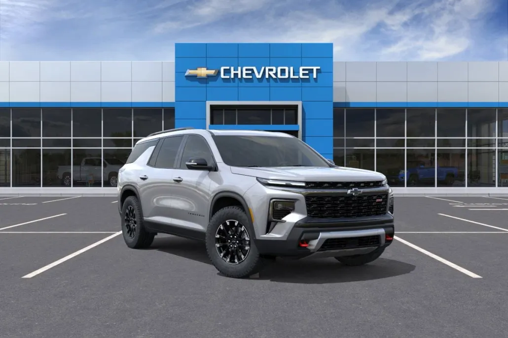 2026 Chevrolet Traverse Z71 photo 1