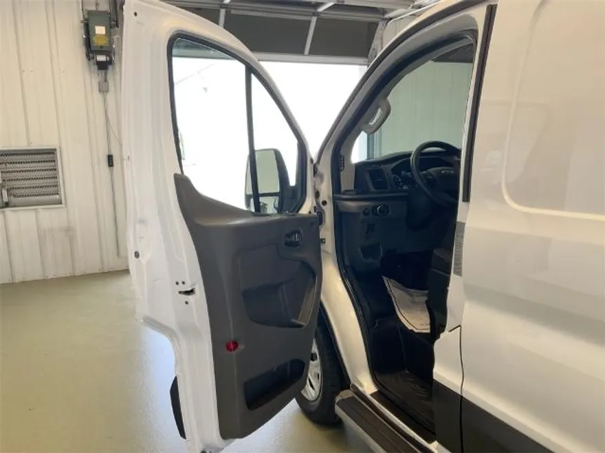 2023 Ford Transit photo 1