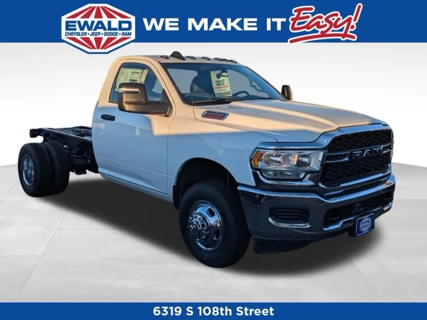 2024 Ram 3500 Tradesman photo 1