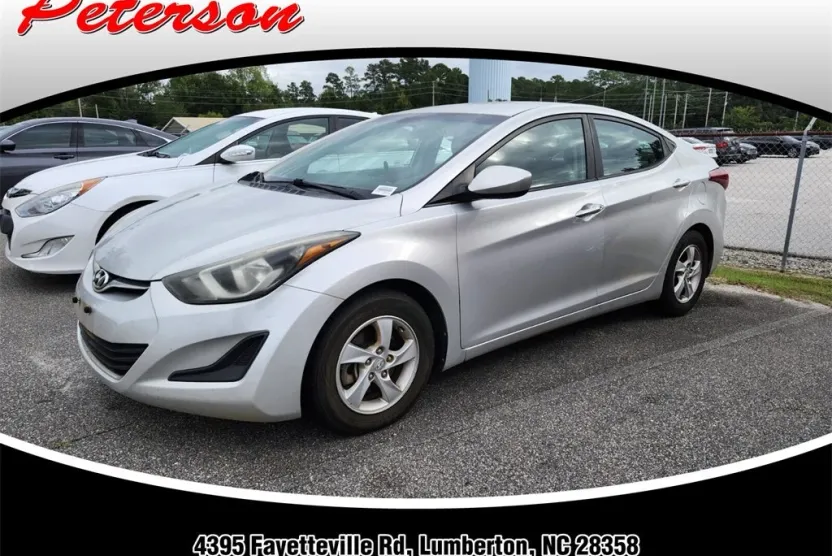 2015 Hyundai Elantra SE photo 1