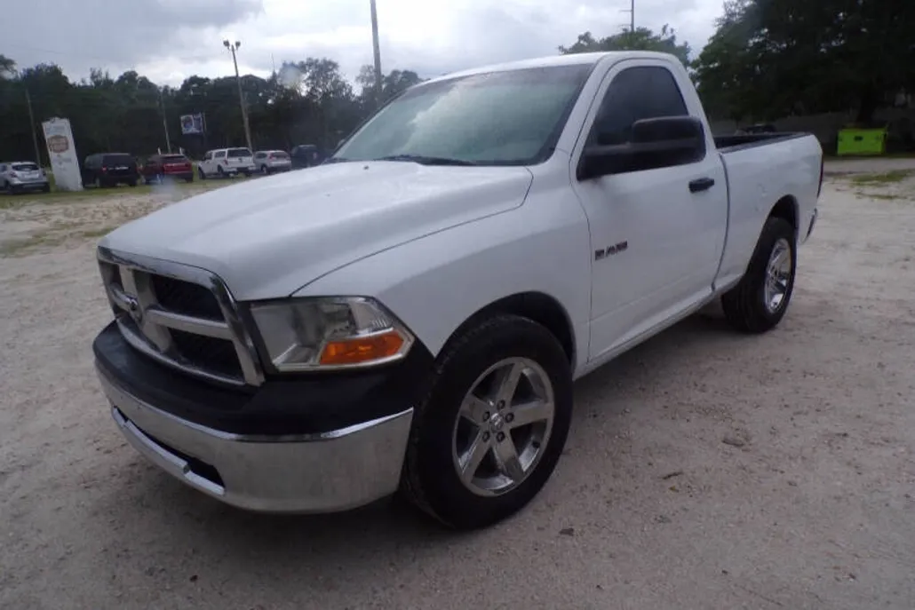 2010 Dodge Ram ST photo 1