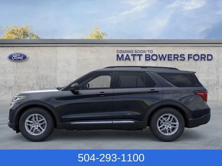 2025 Ford Explorer photo 1
