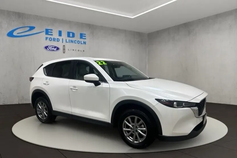 2022 Mazda CX-5 2.5 S Preferred photo 1