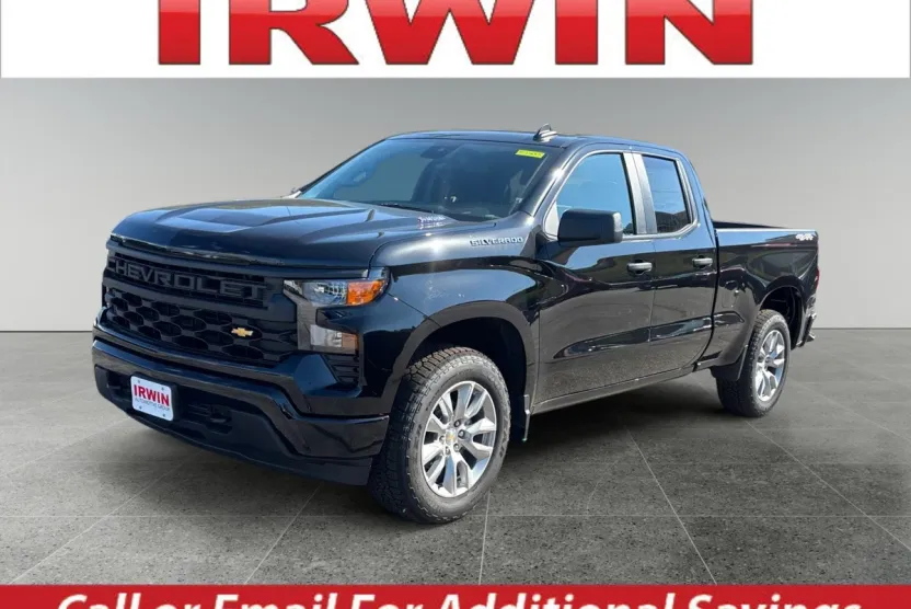 2026 Chevrolet Silverado 1500 Custom photo 1
