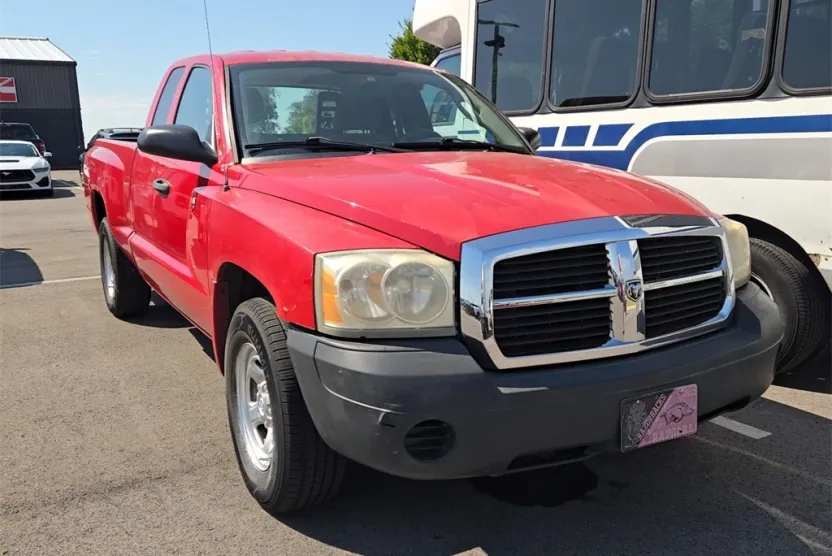 2006 Dodge Dakota ST photo 1
