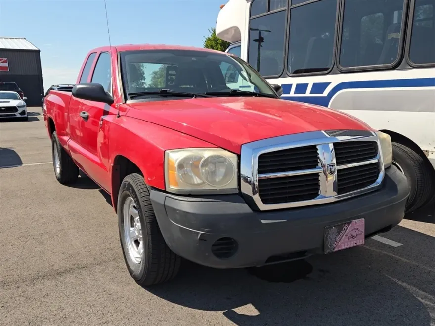 2006 Dodge Dakota ST photo 1