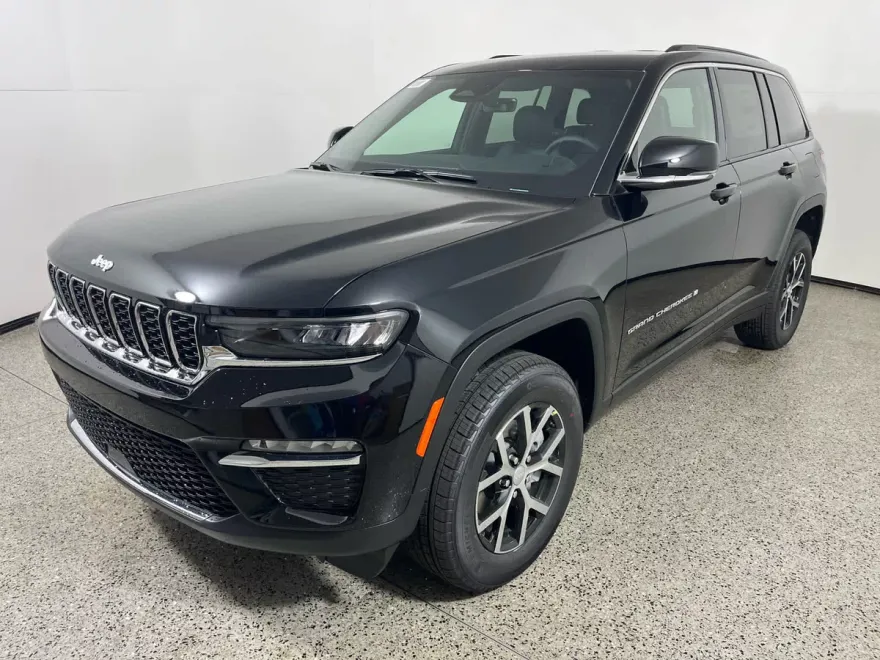 2025 Jeep Grand Cherokee Limited photo 1