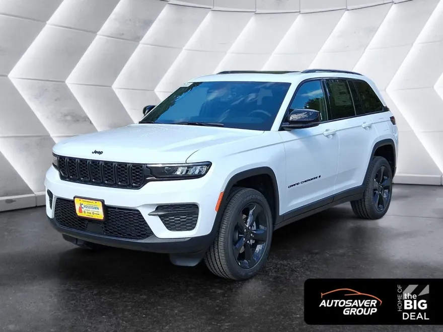 2025 Jeep Grand Cherokee Altitude photo 1