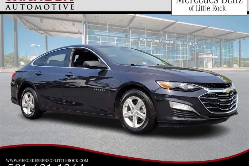 2023 Chevrolet Malibu LS photo 1