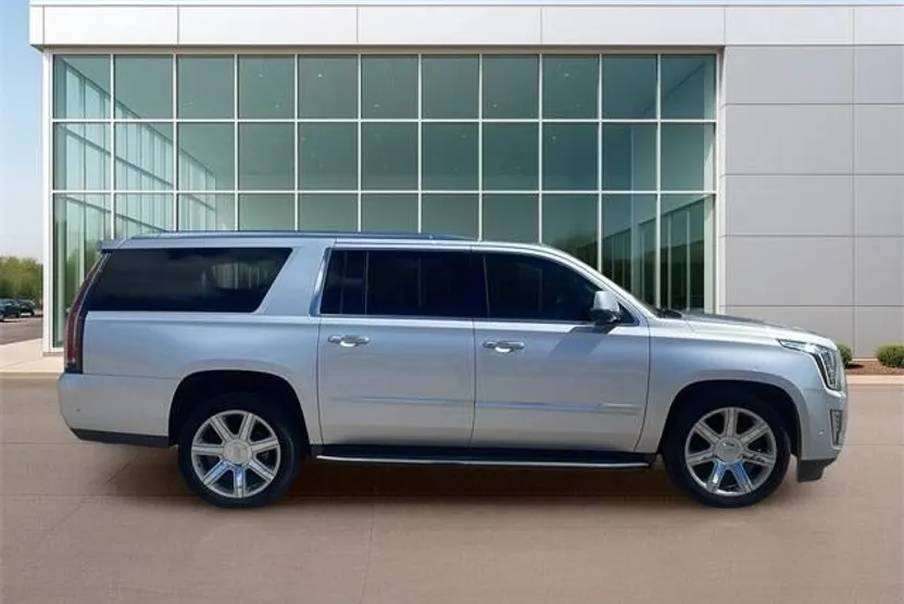 2019 Cadillac Escalade ESV Premium Luxury photo 1