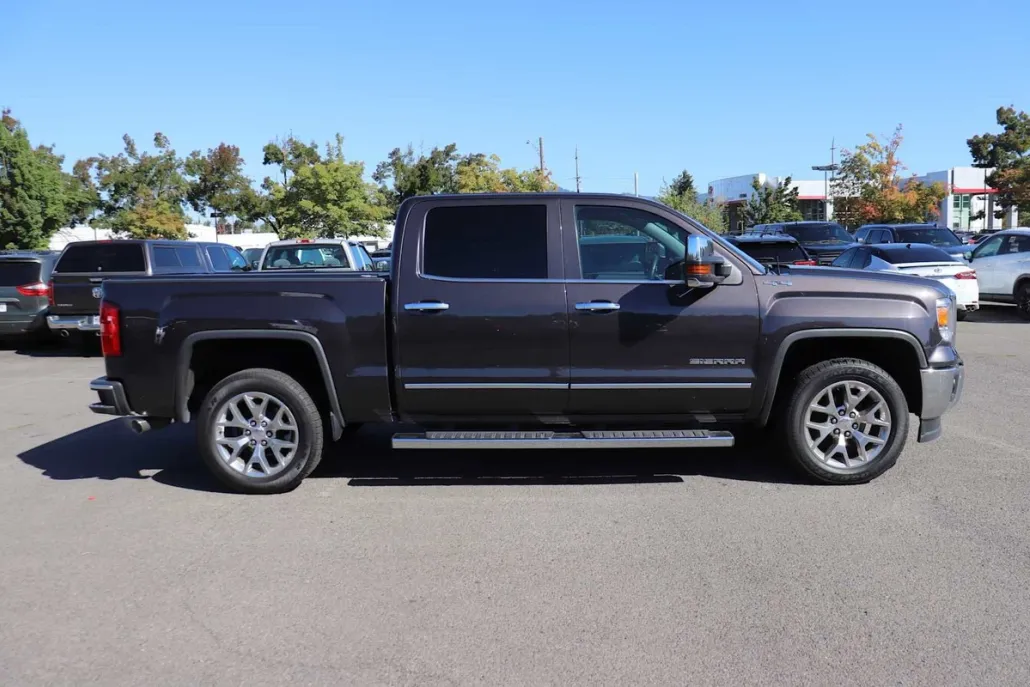 2015 Gmc Sierra 1500 SLT photo 1