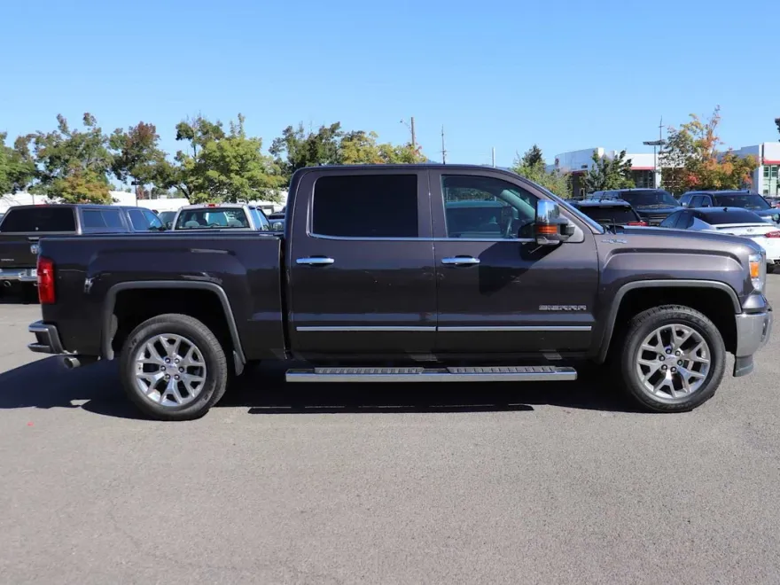 2015 Gmc Sierra 1500 SLT photo 1