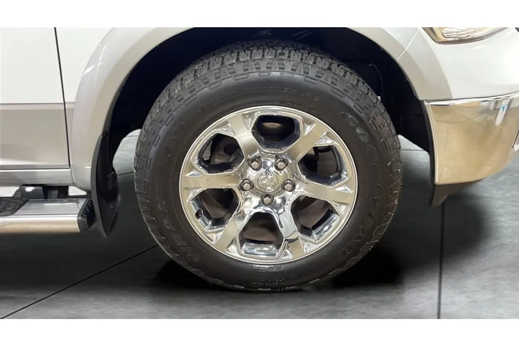 2013 Ram 1500 Laramie photo 1