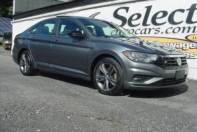 2020 Volkswagen Jetta R-Line photo 1