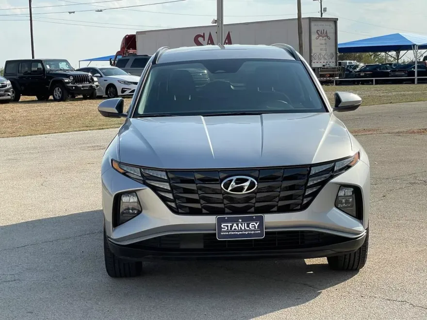 2024 Hyundai Tucson SEL photo 1