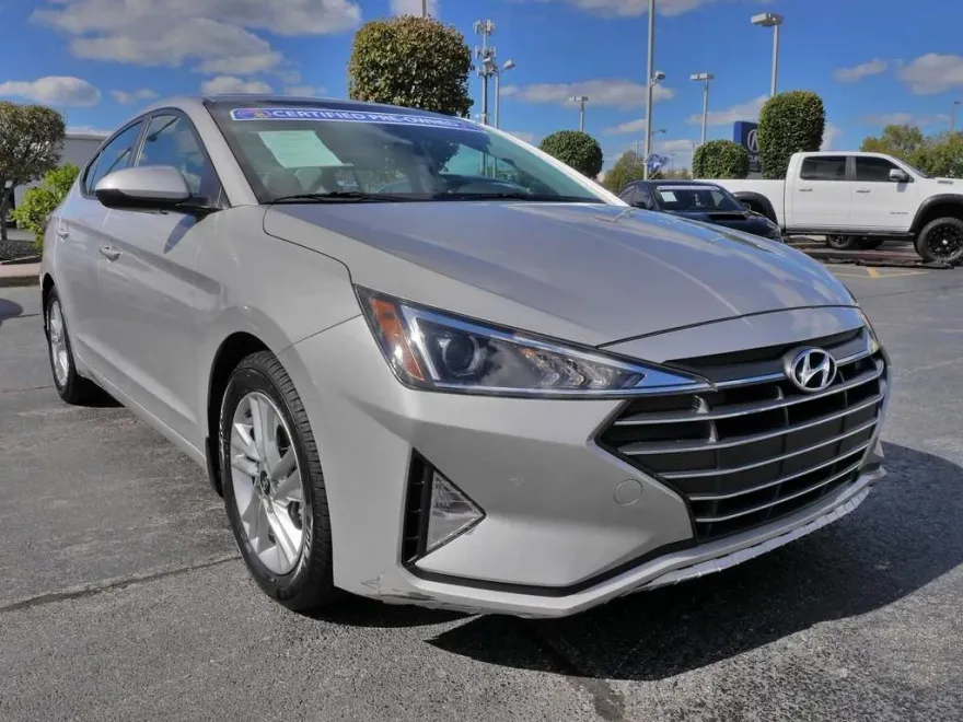 2020 Hyundai Elantra Value Edition photo 1