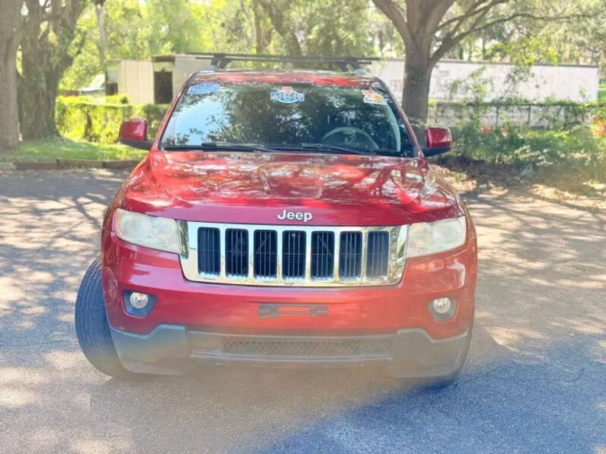 2012 Jeep Grand Cherokee Laredo photo 1