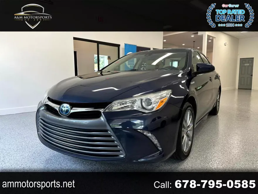 2015 Toyota Camry Hybrid XLE photo 1