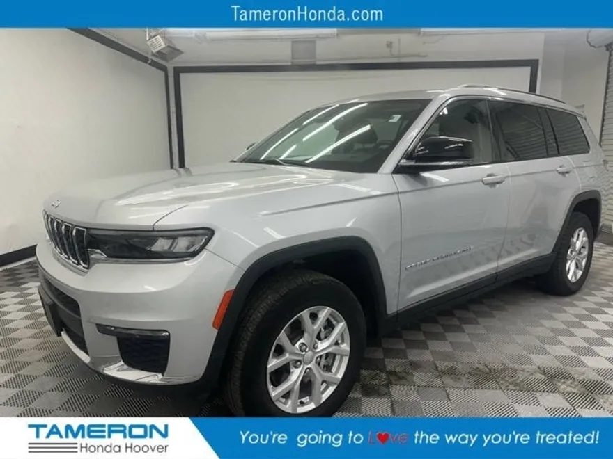 2023 Jeep Grand Cherokee Limited photo 1