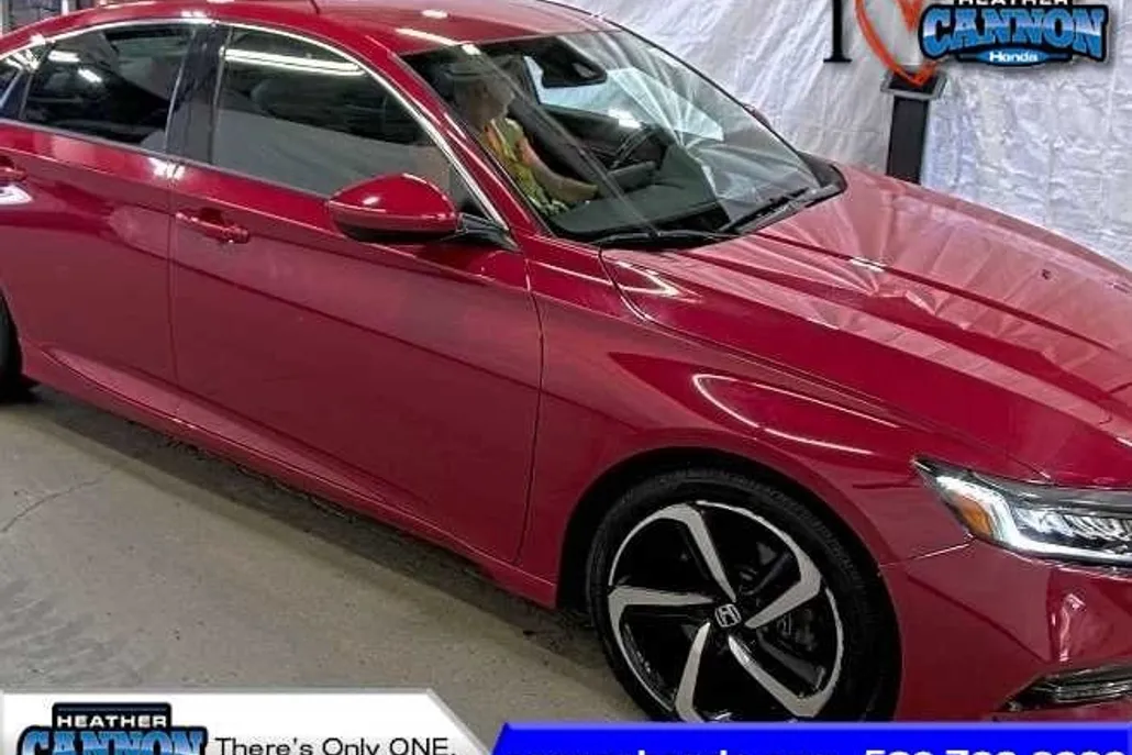 2020 Honda Accord Sport photo 1