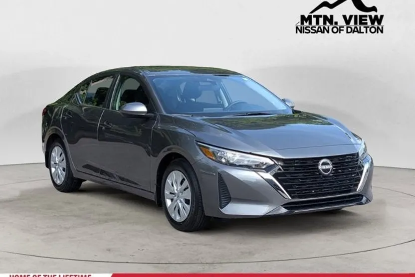 2025 Nissan Sentra S photo 1