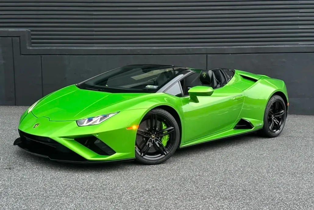 2021 Lamborghini Huracan Evo Spyder photo 1
