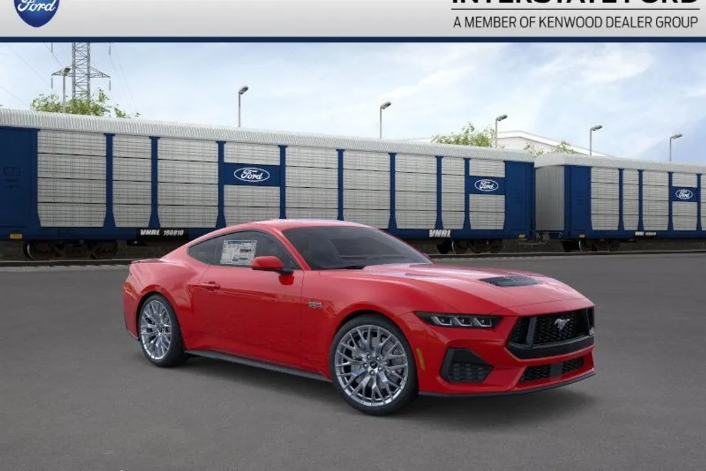 2025 Ford Mustang GT Premium photo 1