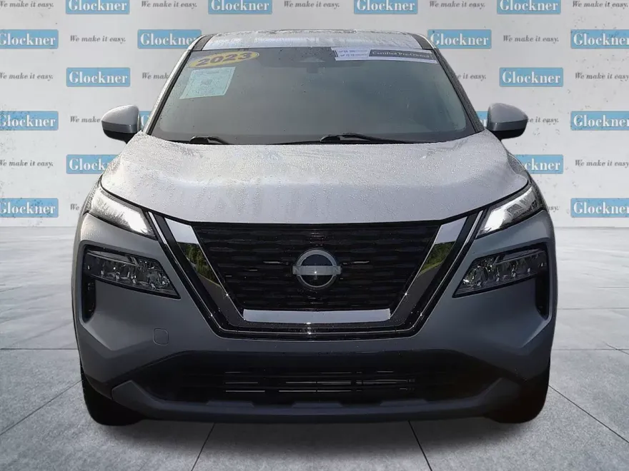 2023 Nissan Rogue SV photo 1