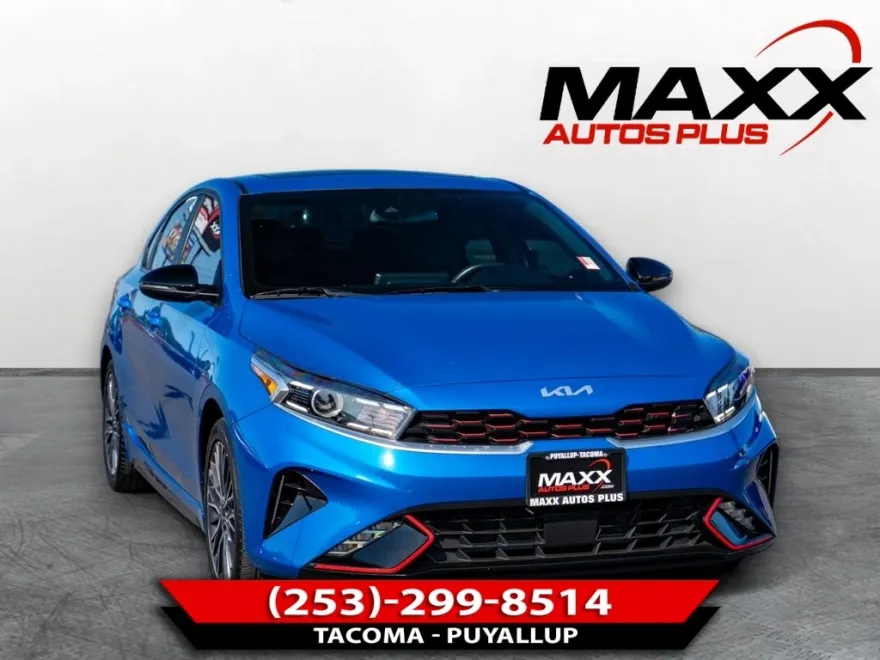 2023 Kia Forte GT-Line photo 1