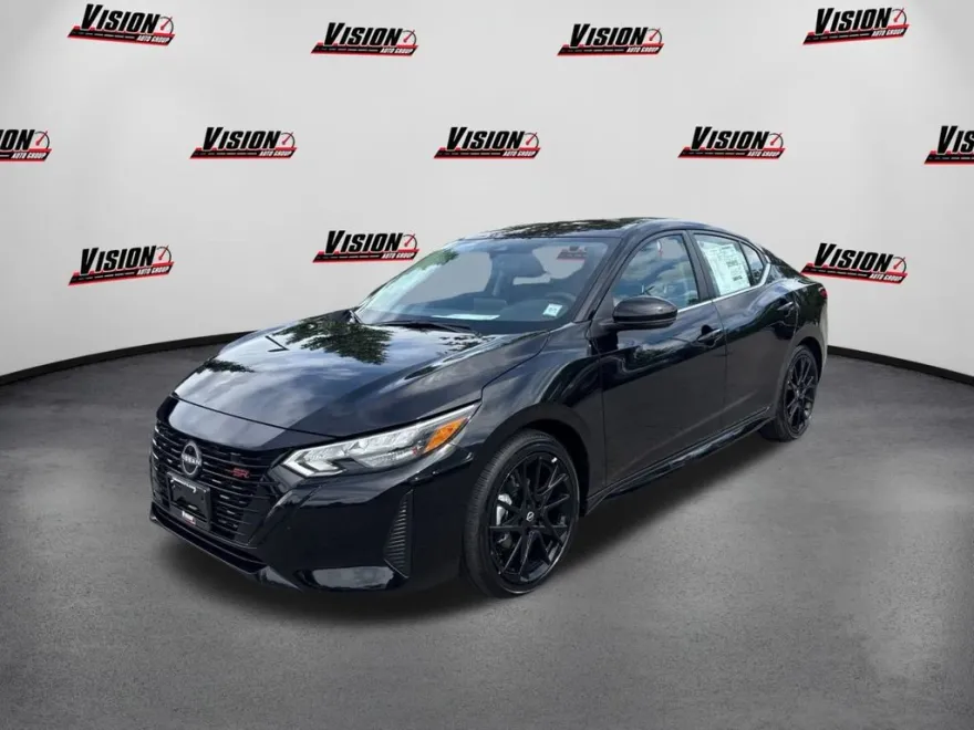 2025 Nissan Sentra SR photo 1
