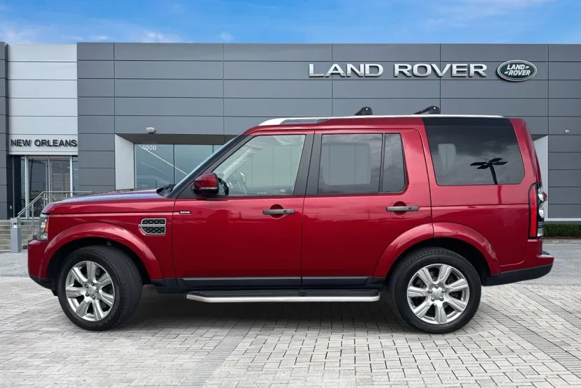 2015 Land Rover LR4 Base photo 1